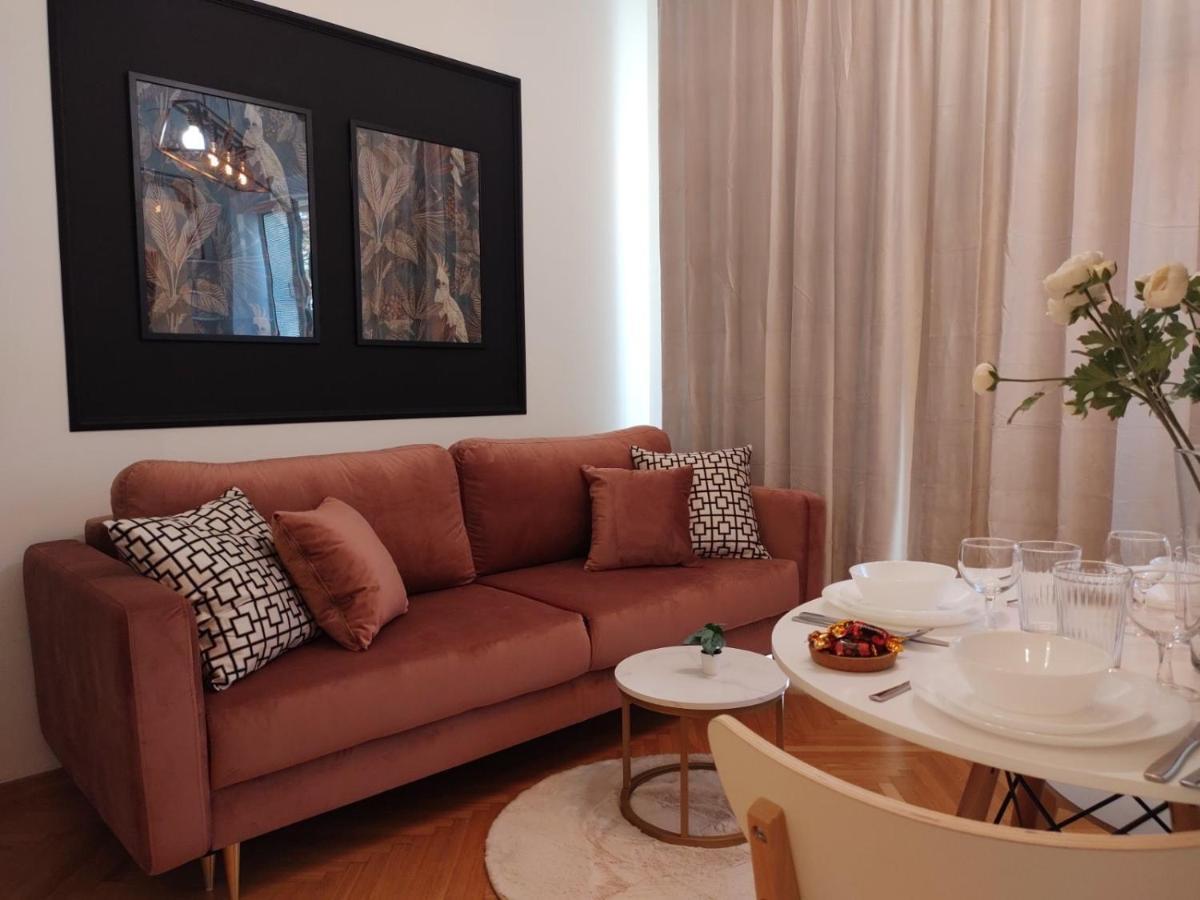Day & Night By Cooee Apartments Varsovie Extérieur photo