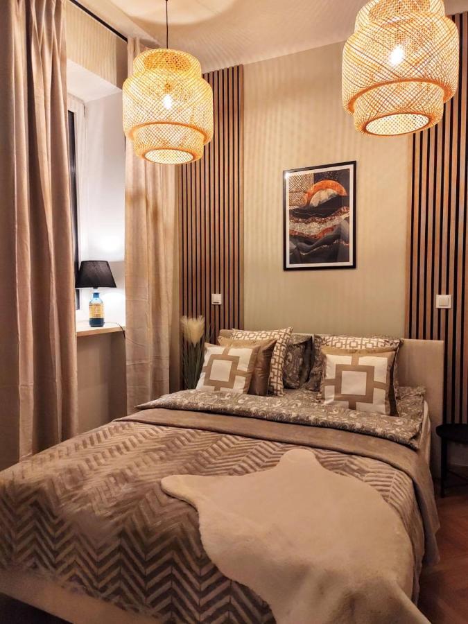 Day & Night By Cooee Apartments Varsovie Extérieur photo